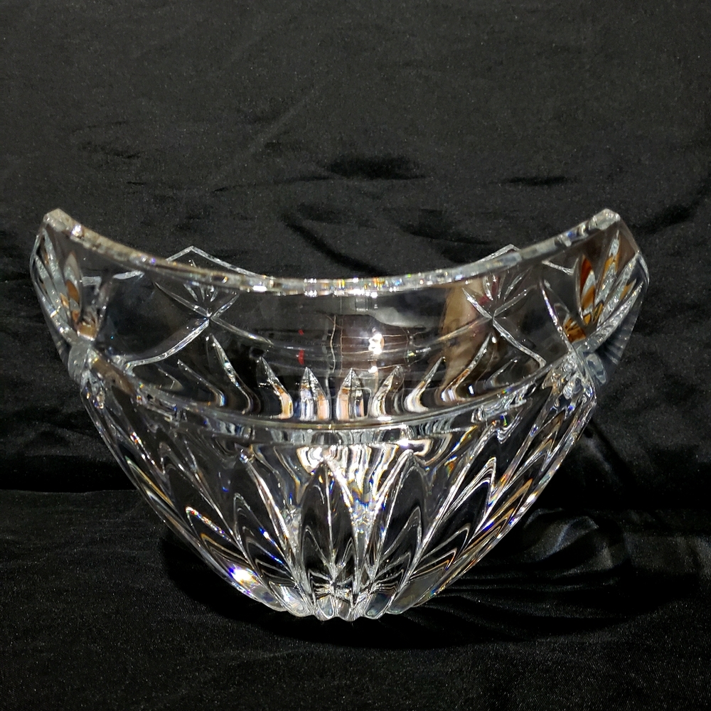 Large crystal bowl